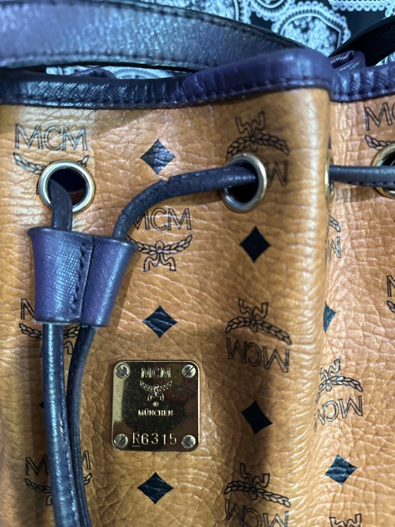 MCM 2 Way Bag (Category: Luxury Bags & Wallets) located in Cainta. Submitted by shopbyyna (Listing ID 1247725269, Image 2). Description: Authentic MCM Made in Korea With sling Minor sign of use Medium size.