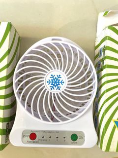 （分類：）位於 。 由 wowzaaa 提交（商品編號 1247735358，圖片 1）。簡介： 。