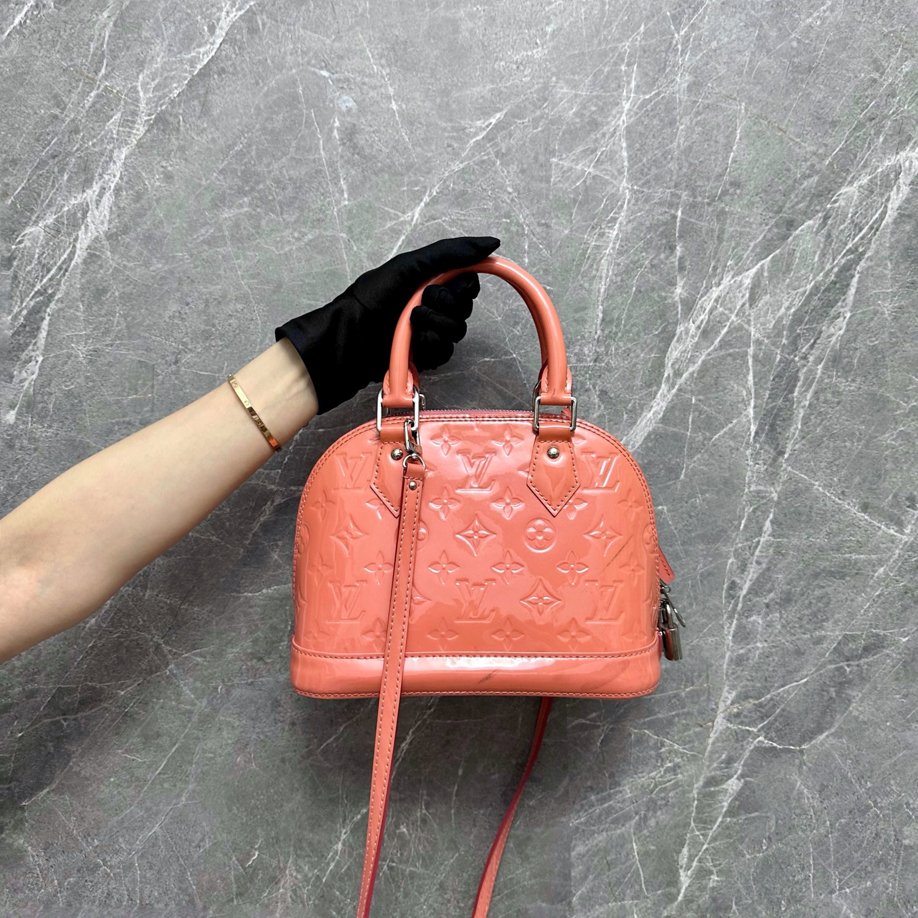 Louis Vuitton Alma BB limited series Pink Patent leather ref.246368 - Joli  Closet