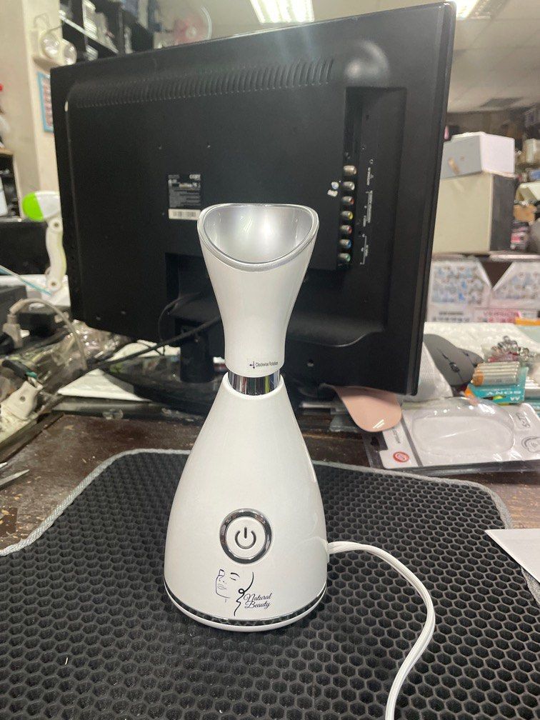 Nano Ionic Facial Steamer (Category: Face Care) located in Pasay City. Submitted by meostore (Listing ID 1247748475, Image 1). Description: Item is in great condition No issue at all 220v ready to use Pm for more details.