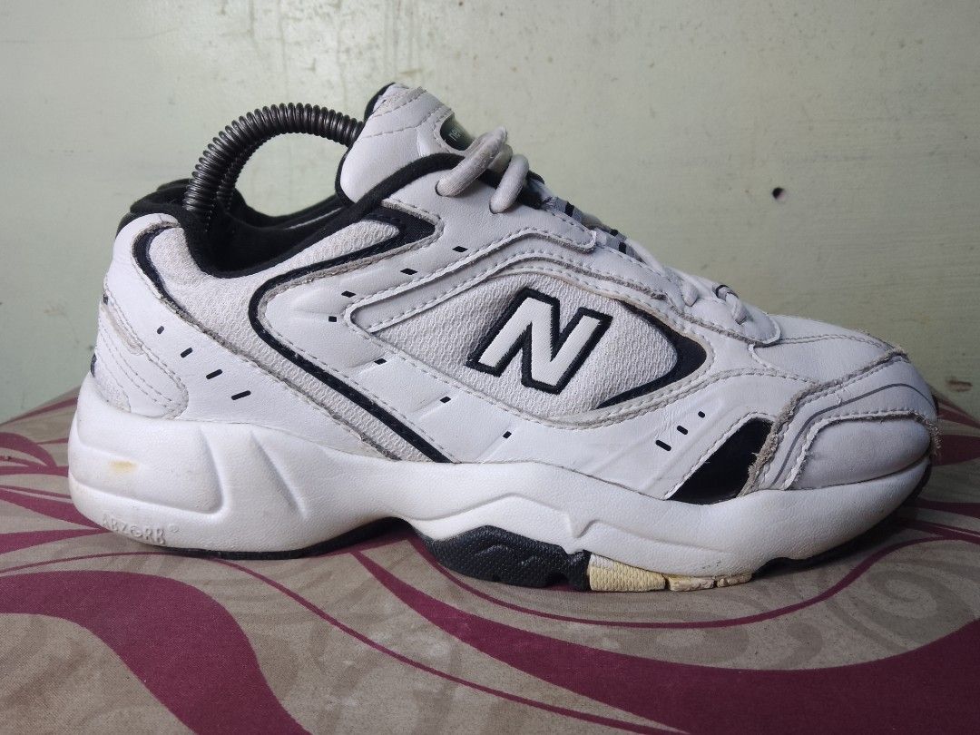 New balance 452 sales man