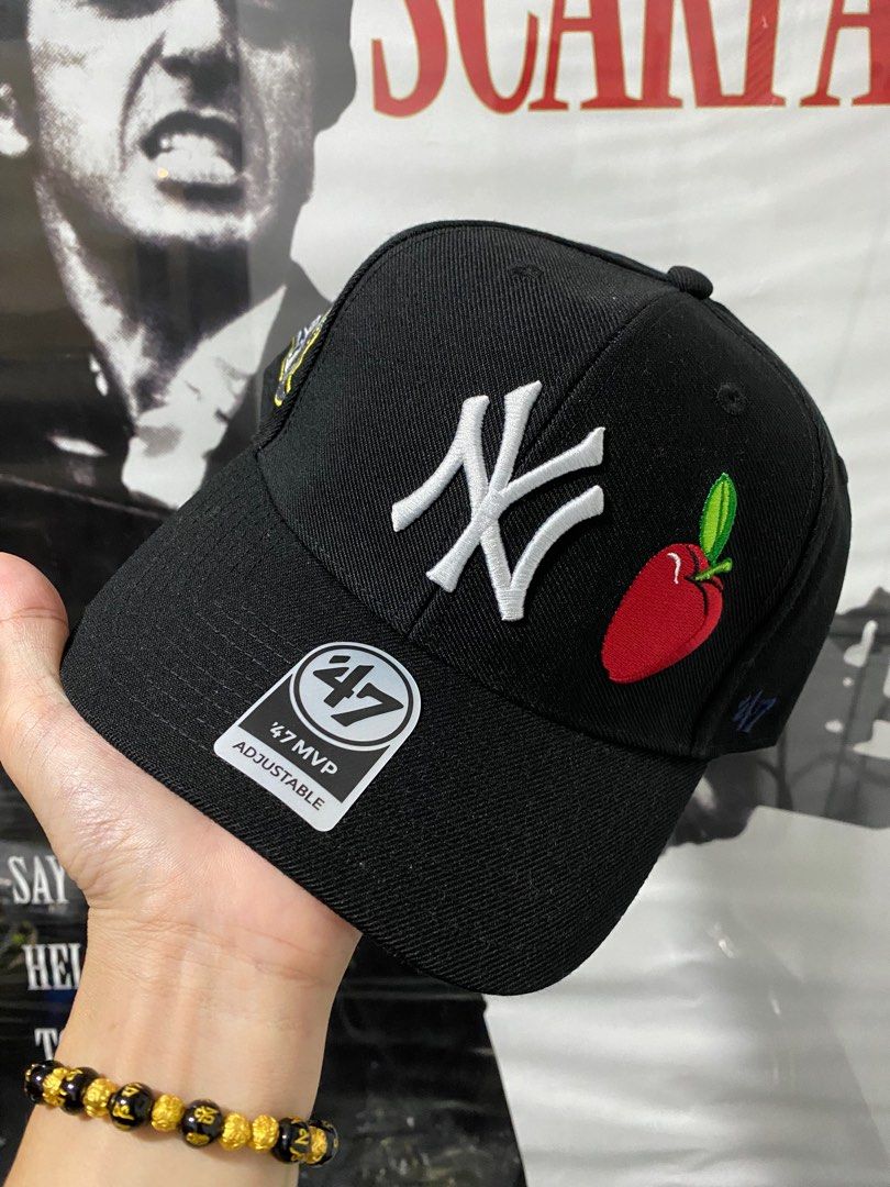 NewYork Yankees Curve Brim Snapback 47brand Adjustable Men s
