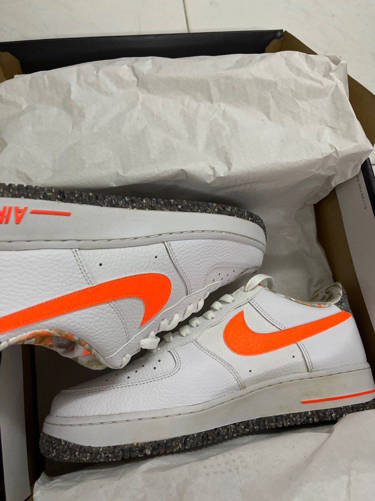 Air force 1 store with orange tick