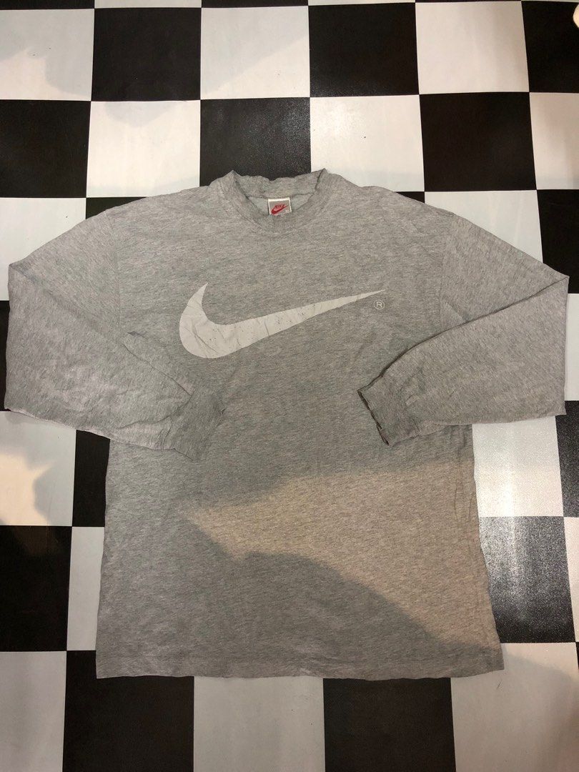 nike big swoosh long sleeve