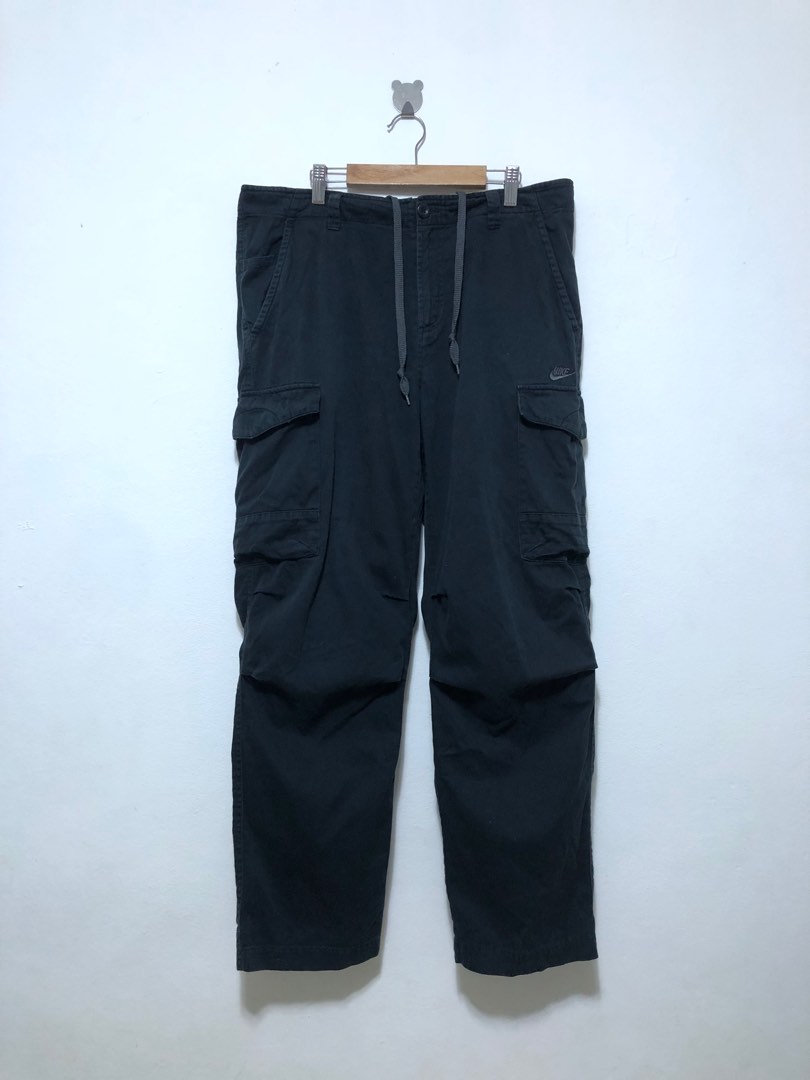 street cargo pants nike