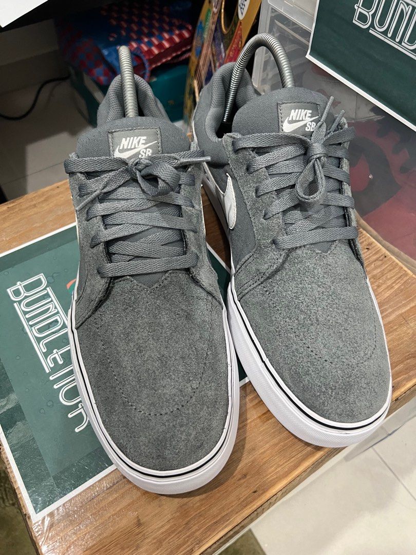 Nike satire ii discount