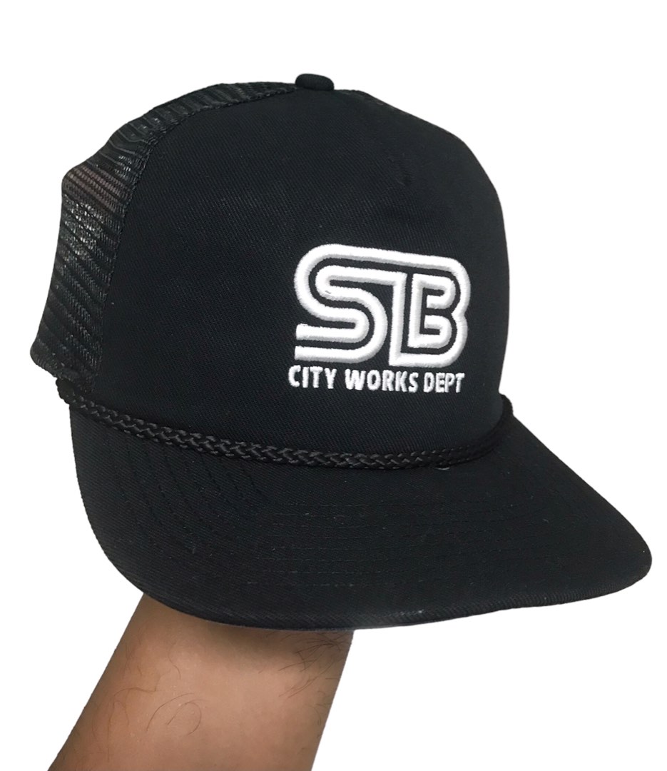 Nike SB Trucker Cap, Men's Fashion, Watches & Accessories, Cap & Hats ...