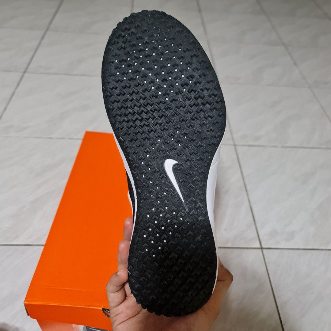 Varsity clearance complete trainer