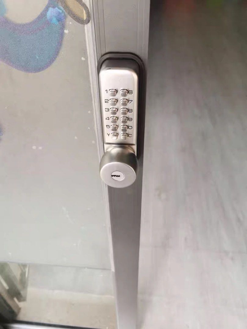 Numeric lock for sliding / folding door, Furniture & Home Living