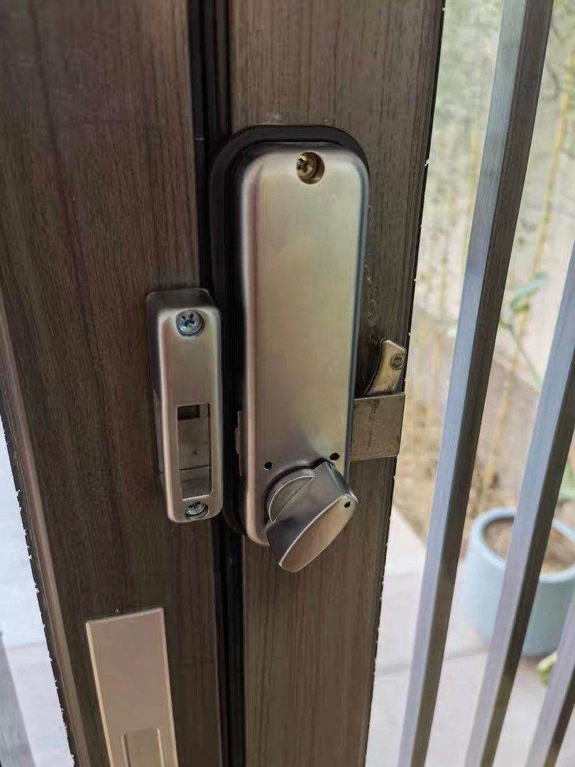 Numeric lock for sliding / folding door, Furniture & Home Living