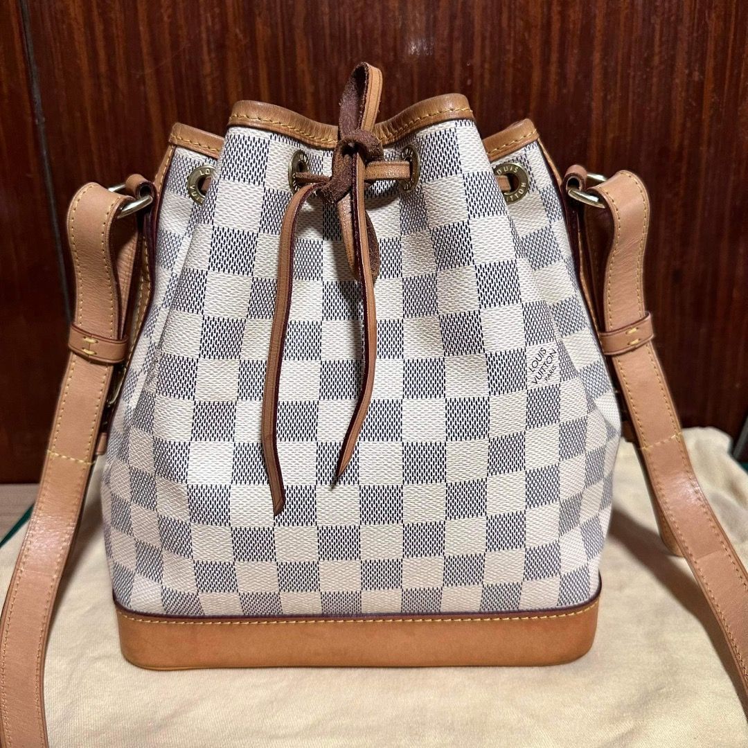 Louis Vuitton noe bb damier azur, Luxury, Bags & Wallets on Carousell