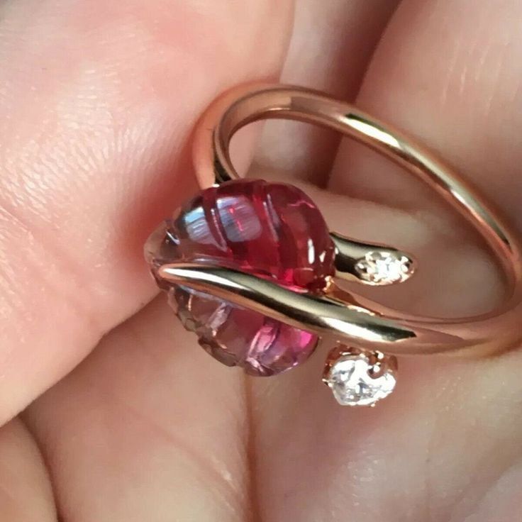 Pandora pink murano glass leaf hot sale ring