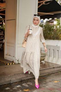 Petit Moi Lundi Dress in Oat Size XS