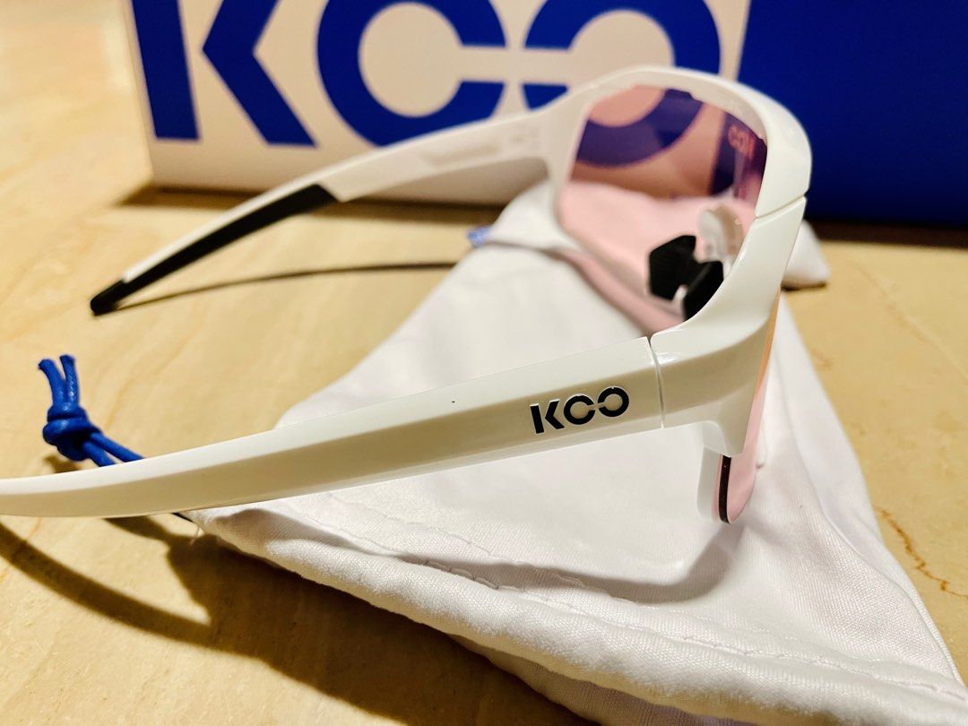 Koo Demos with Photochromic lens, Men's Fashion, Watches & Accessories