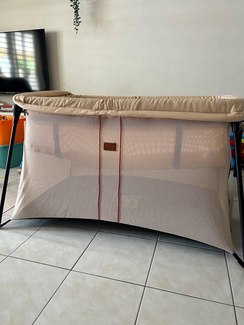 Playpen, Furniture & Home Living, Bedding & Towels on Carousell