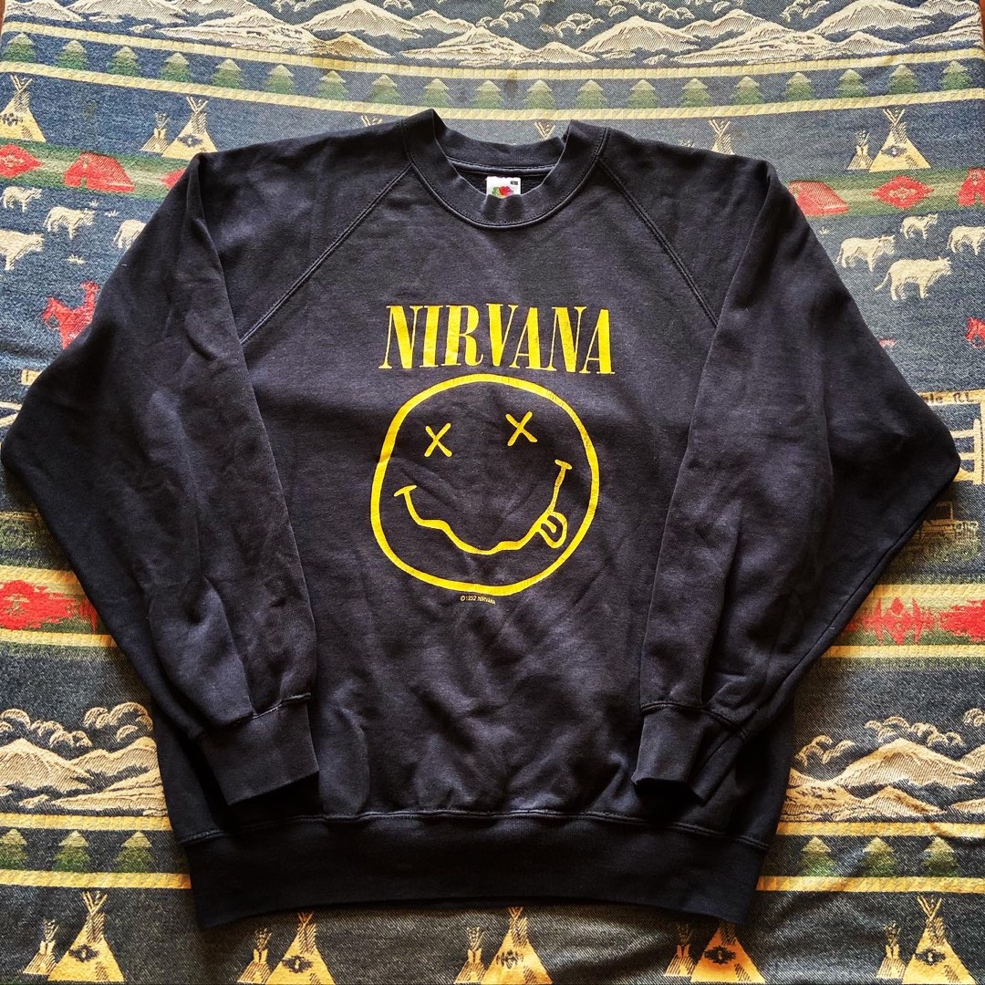 Rare! Authentic Fruit of the Loom) 1992 Nirvana jumper sweater, 男裝, 上身及