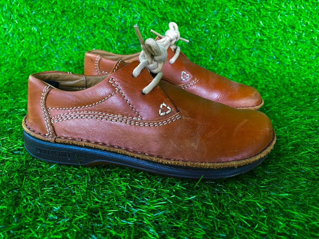 Birkenstock shop footprints shoes