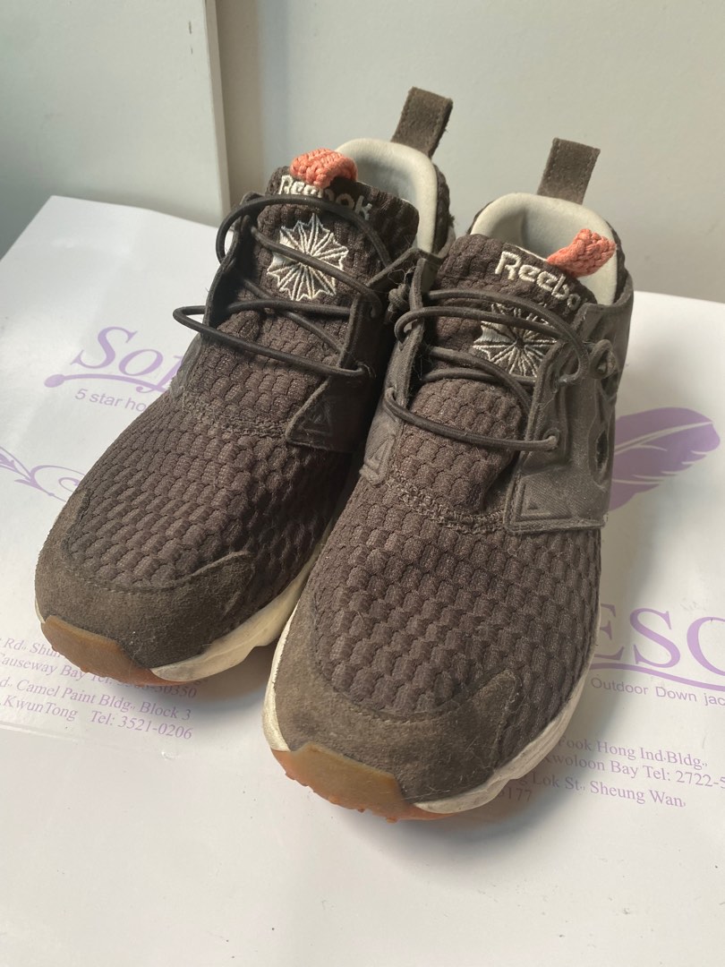 Reebok outlet causeway bay