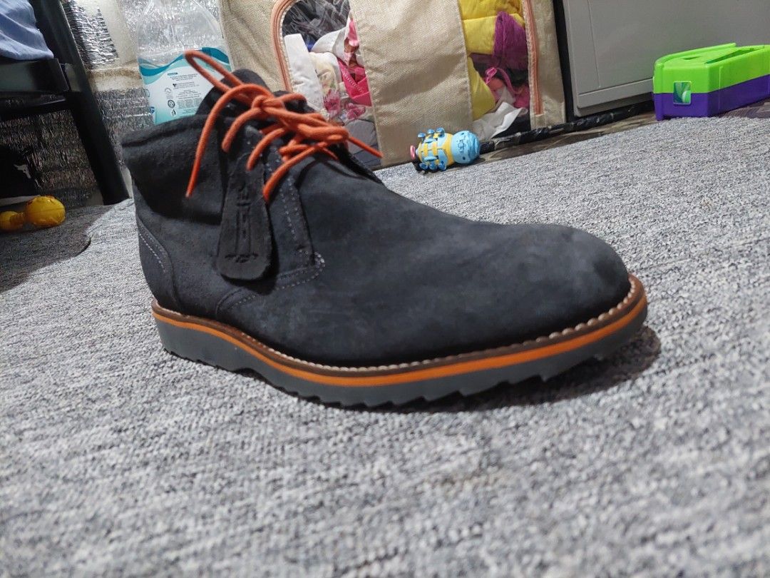 Rockport premium class clearance chukka