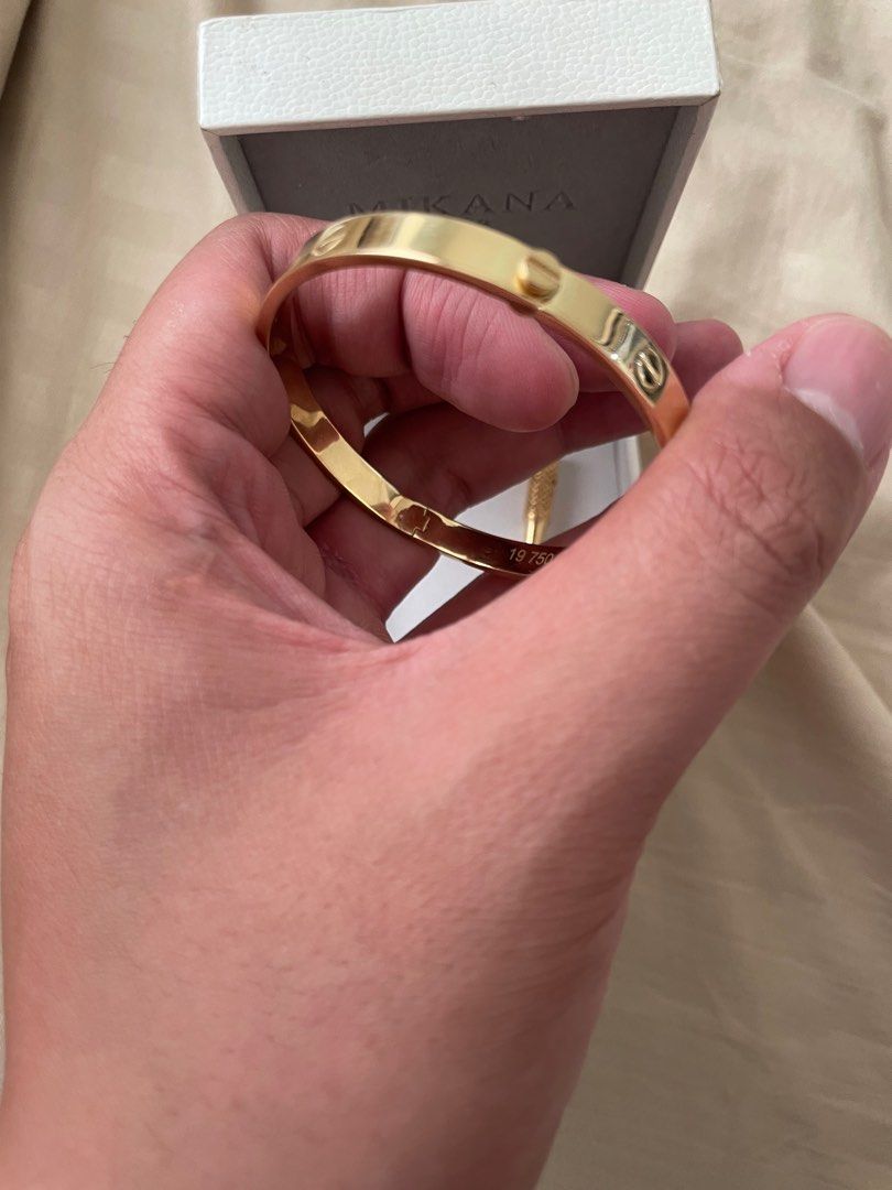 How many grams is the cartier love bracelet best sale