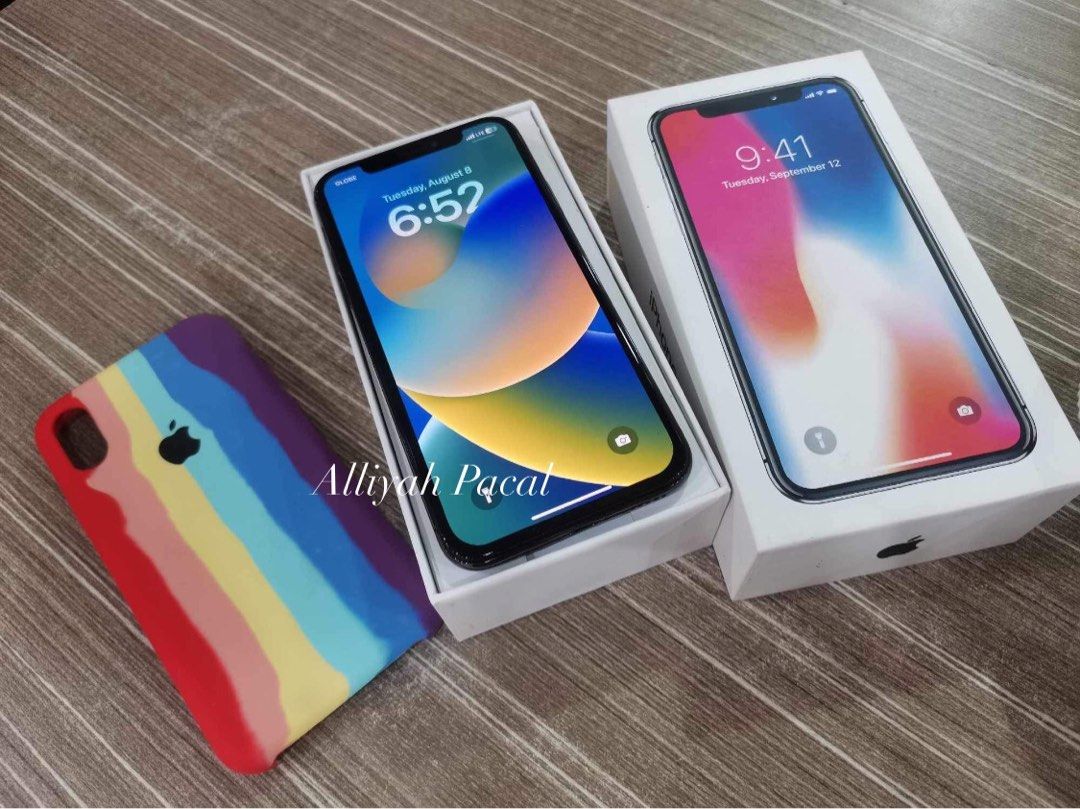RUSH! iPhone X 64gb FU (Category: iPhone X Series) located in Mandaluyong City. Submitted by aliaxmadi (Listing ID 1247894598, Image 3). Description: FOR SALE PO‼️ iPhone X 64gb fu any sim 76% bh normal peak sobrang smoothh super linaw ng cam ios 16.6 already No truetone & face id, still in good condition!!❤️ Loc: Mandaluyong Open for swap yung may add lang thank youuu!! Meet up now po .