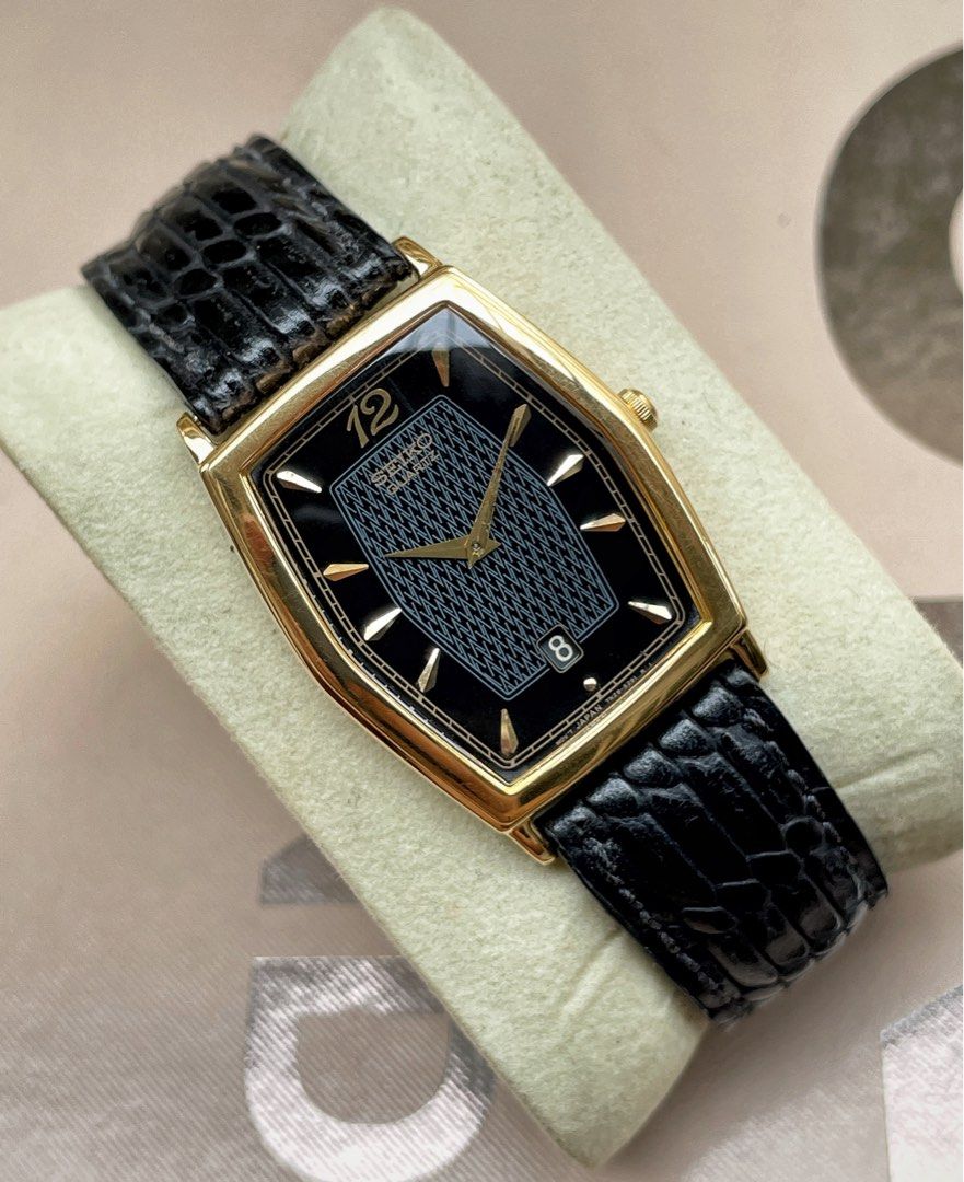 Seiko top tonneau watch