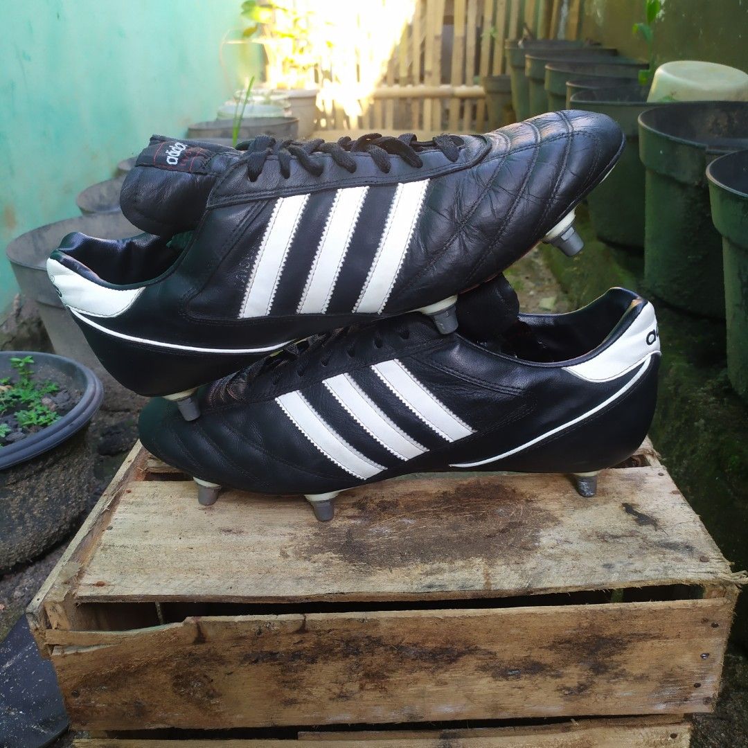 Sepatu bola adidas online kaiser 5
