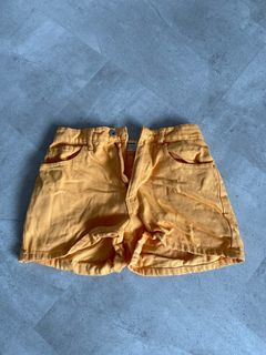 (Category: ) located in . Submitted by happy_paper_moon (Listing ID 1247810836, Image 1). Description: .