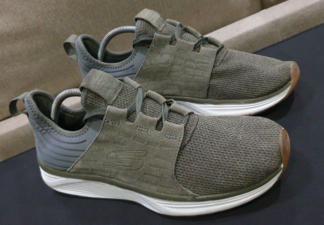SKECHERS SKYLINE Slip On olive green 10uk