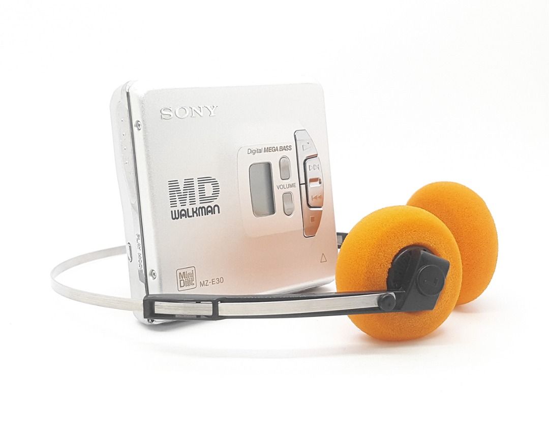 SONY MD Walkman MZ-E30 Portable MiniDisc Player In Excellent Working ...