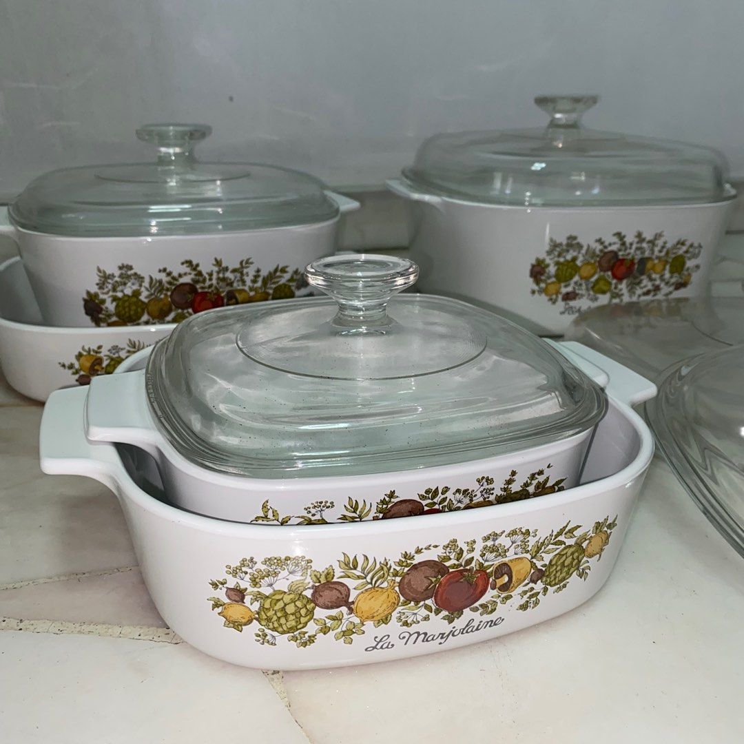 Corningware set top
