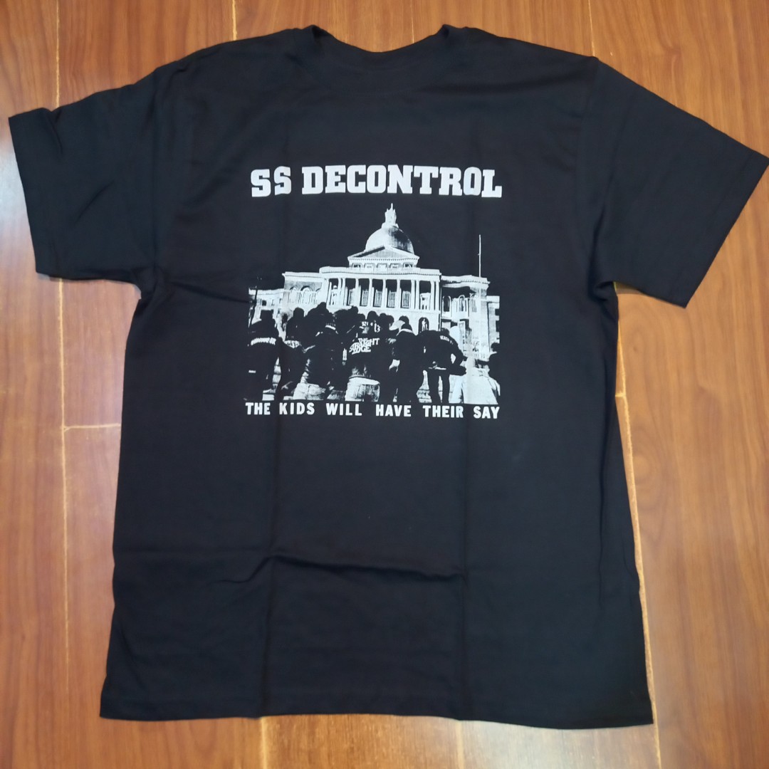 Ss Decontrol T-Shirt on Carousell