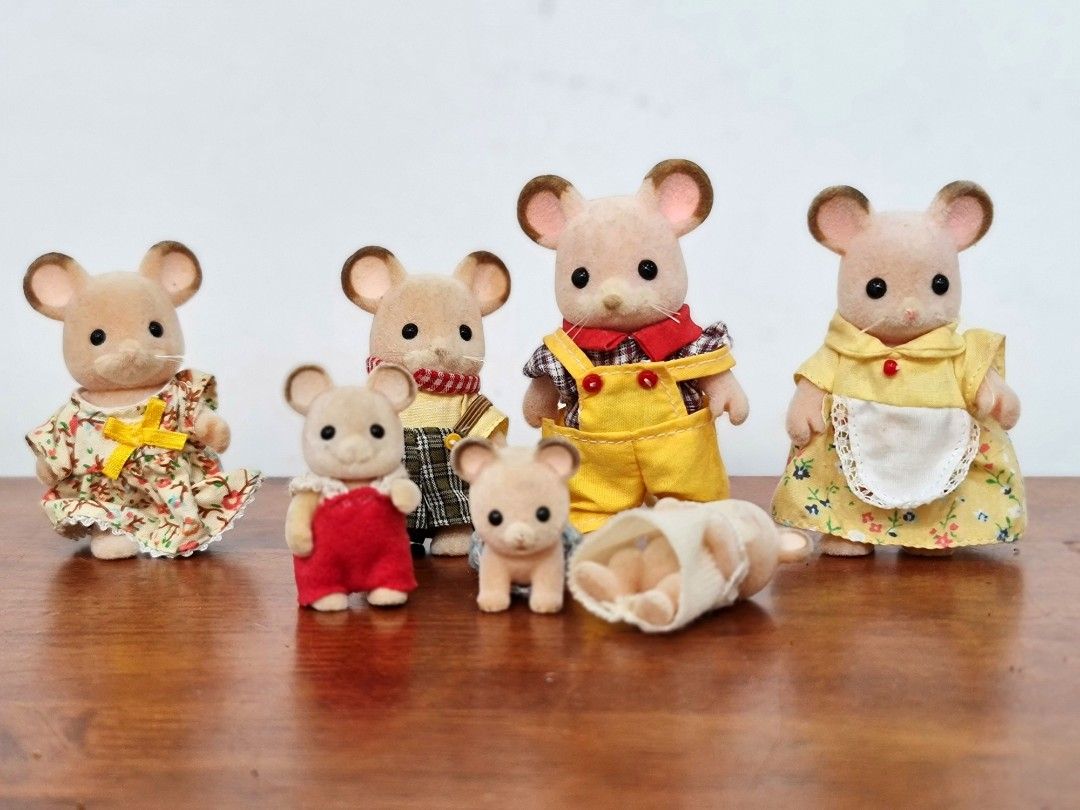 Sylvanian families clearance field mouse family