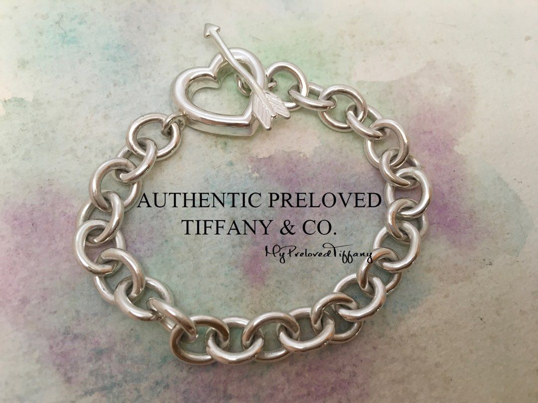 VINTAGE Excellent Authentic Tiffany Co. Arrow Heart Toggle Link