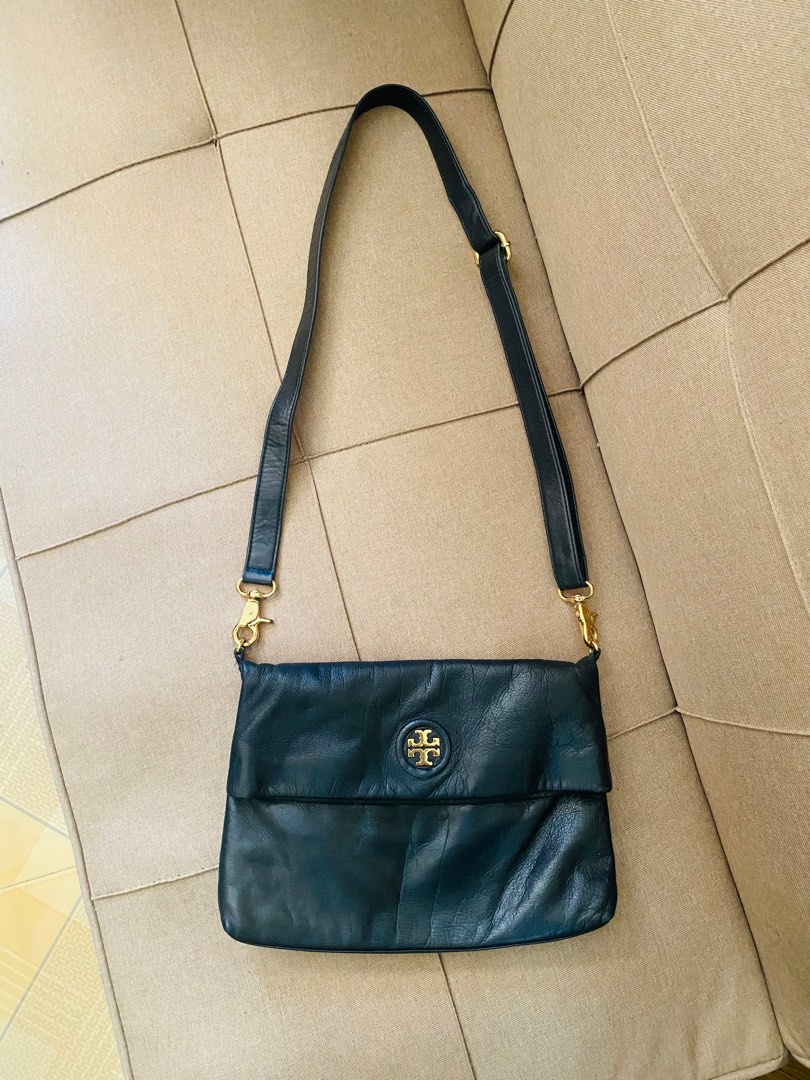 Tory Burch Dena Foldover Crossbody Bag, Luxury, Bags & Wallets on Carousell
