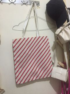 Totebag kanvas no brand