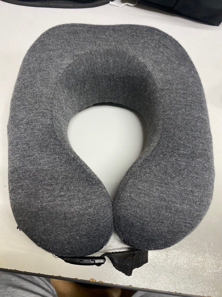 Case valker travel pillow top