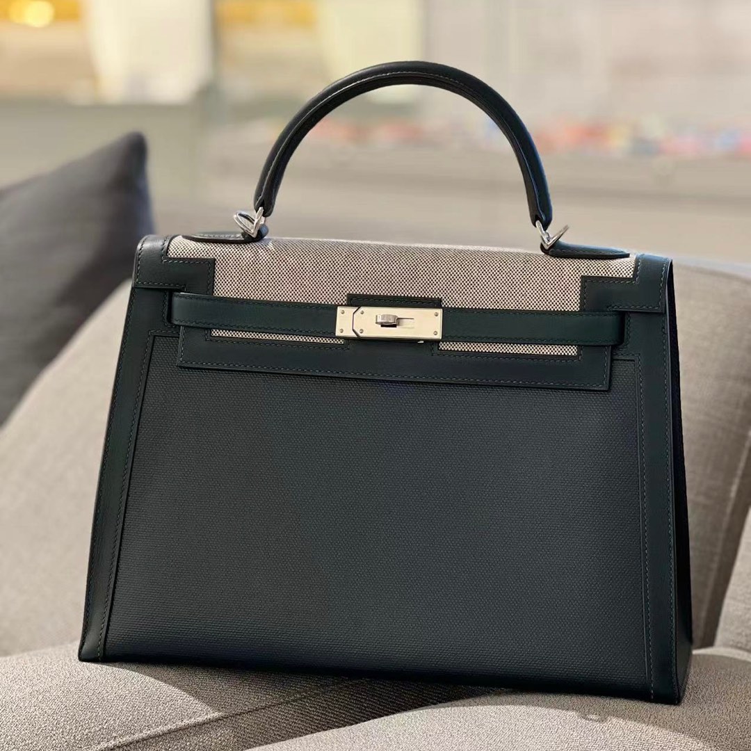 Hermes Kelly bag 28 retourne Vert anis and Anis green Togo leather Silver  hardware