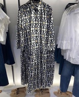 (Category: ) located in . Submitted by mishpreloved (Listing ID 1247711551, Image 1). Description: .