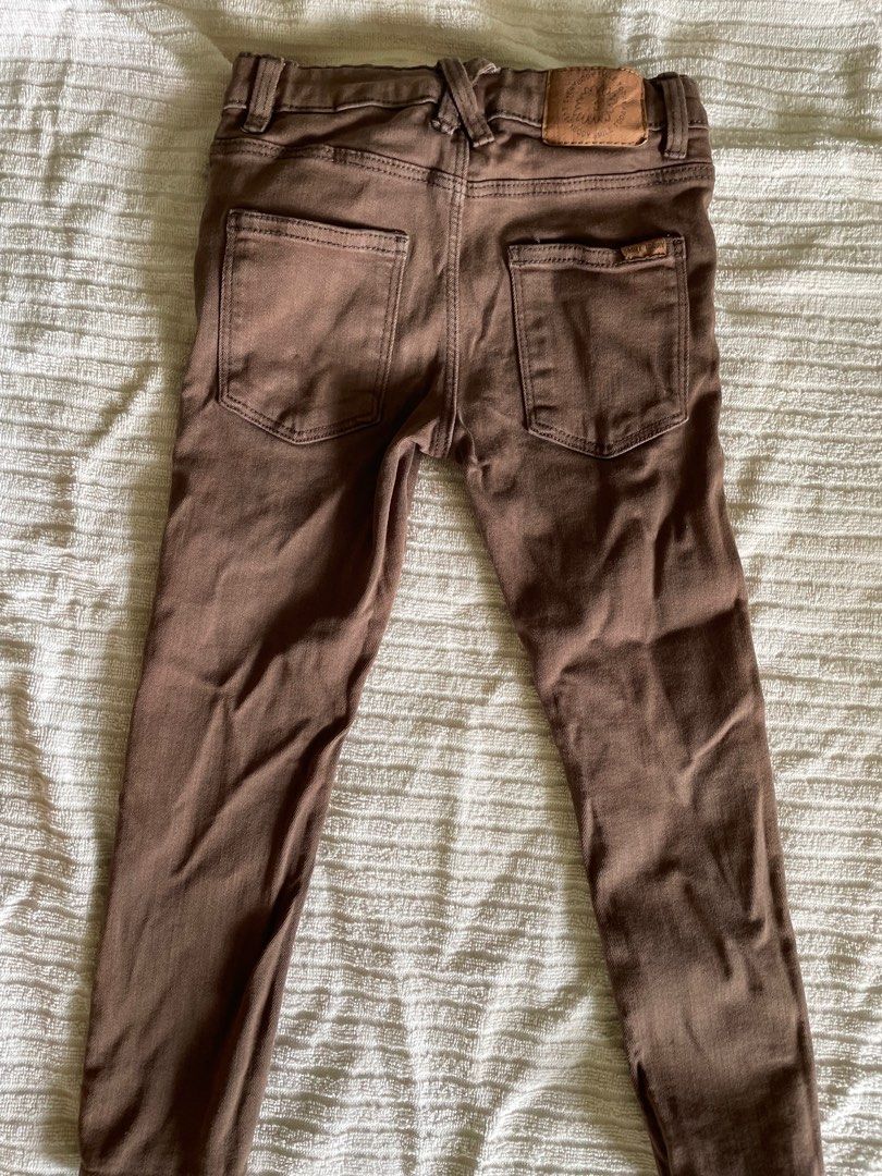 Zara Brown Denim Pants (Category: Babies & Kids Fashion) located in Pasig City. Submitted by stefca (Listing ID 1247751520, Image 3). Description: *Zara Brown Maong Slim Denim Pants *4-5tears old but best fits 4 years old *100cm *Garterize waist.