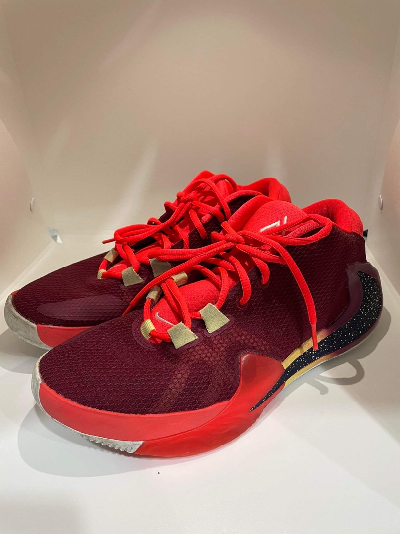 custom zoom freaks