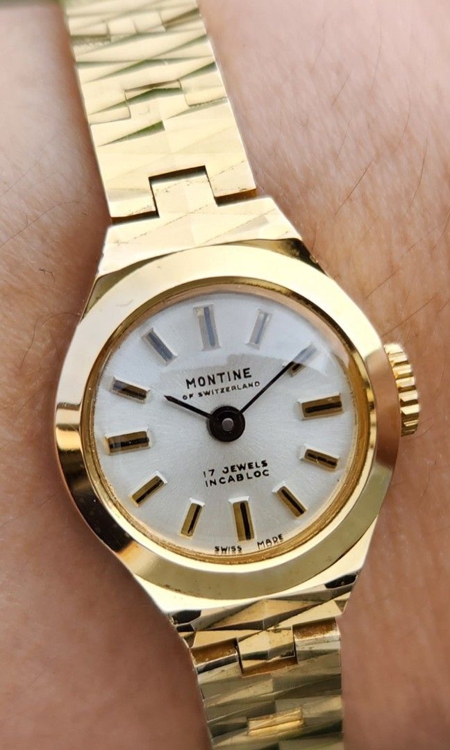 Montine best sale watch vintage