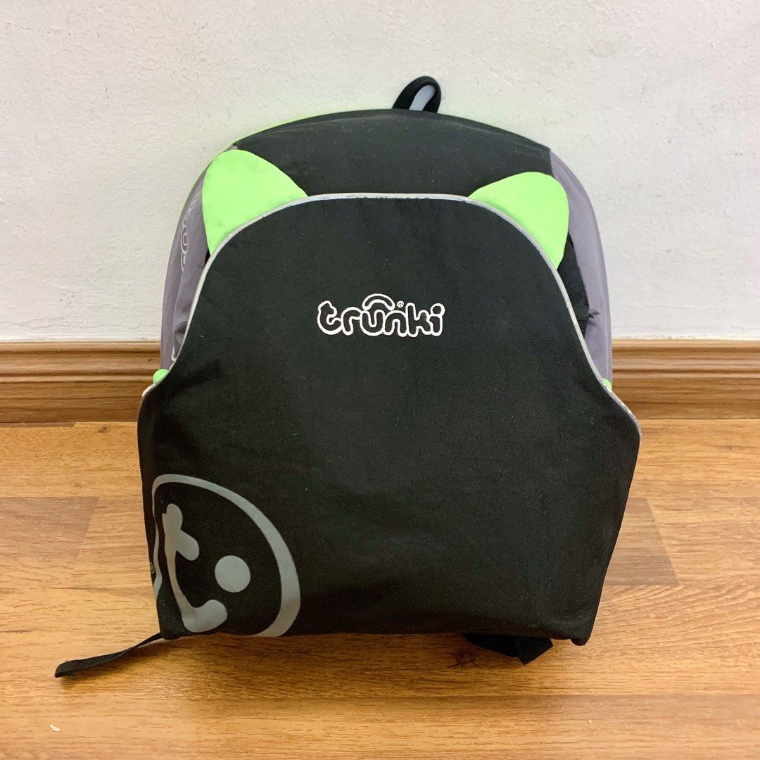 Trunki portable car outlet seat