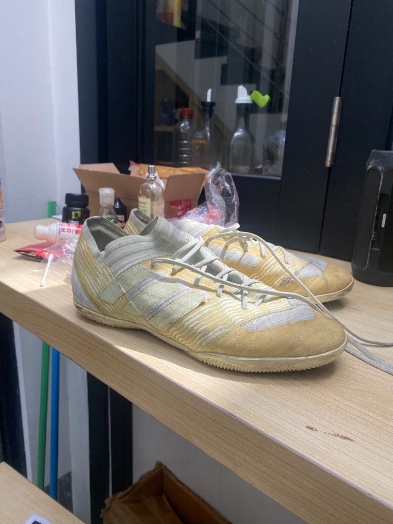 Sepatu futsal hotsell adidas zebra