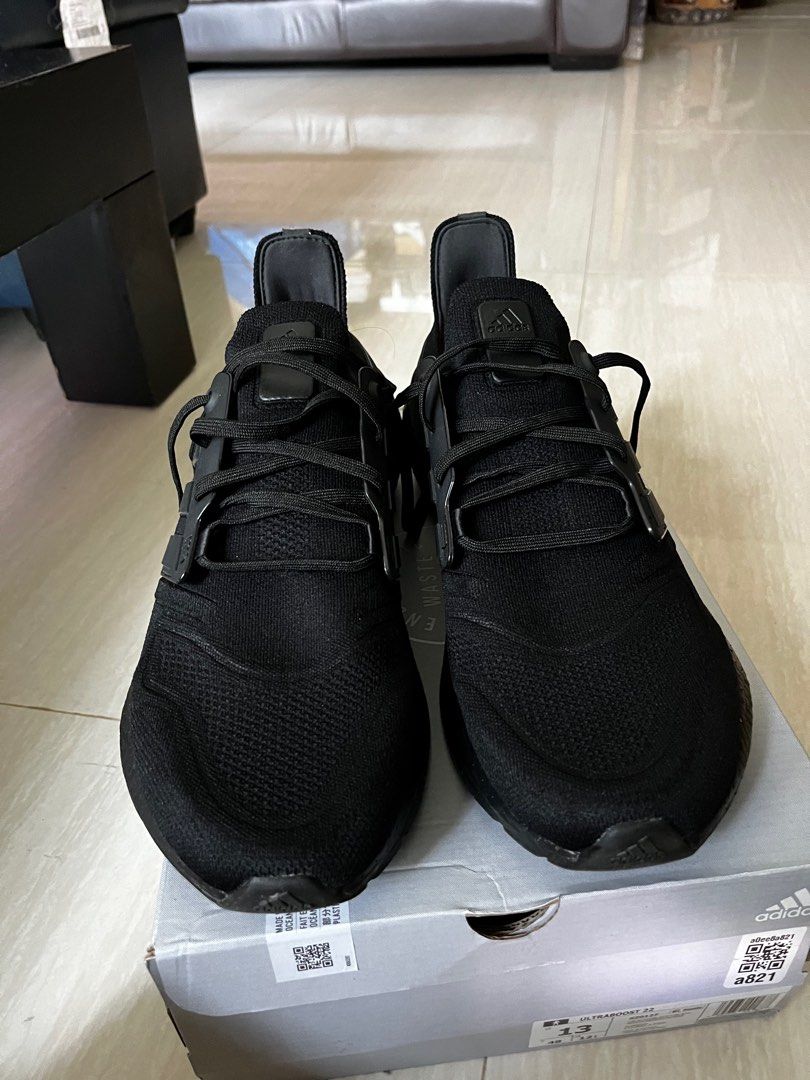 Adidas Ultraboost 22 Triple Black Size US 13, Men's Fashion, Footwear,  Sneakers on Carousell