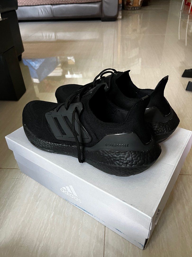 Adidas Ultraboost 22 Triple Black Size US 13, Men's Fashion, Footwear,  Sneakers on Carousell