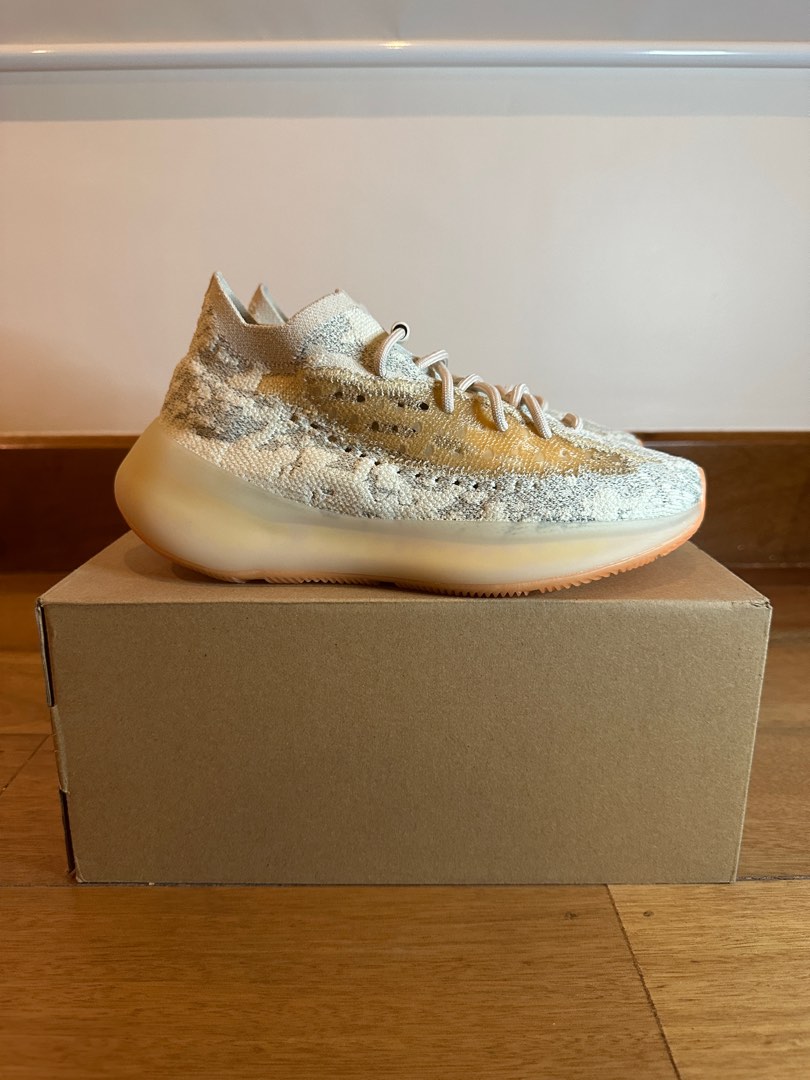 yeezy boost yecoraite