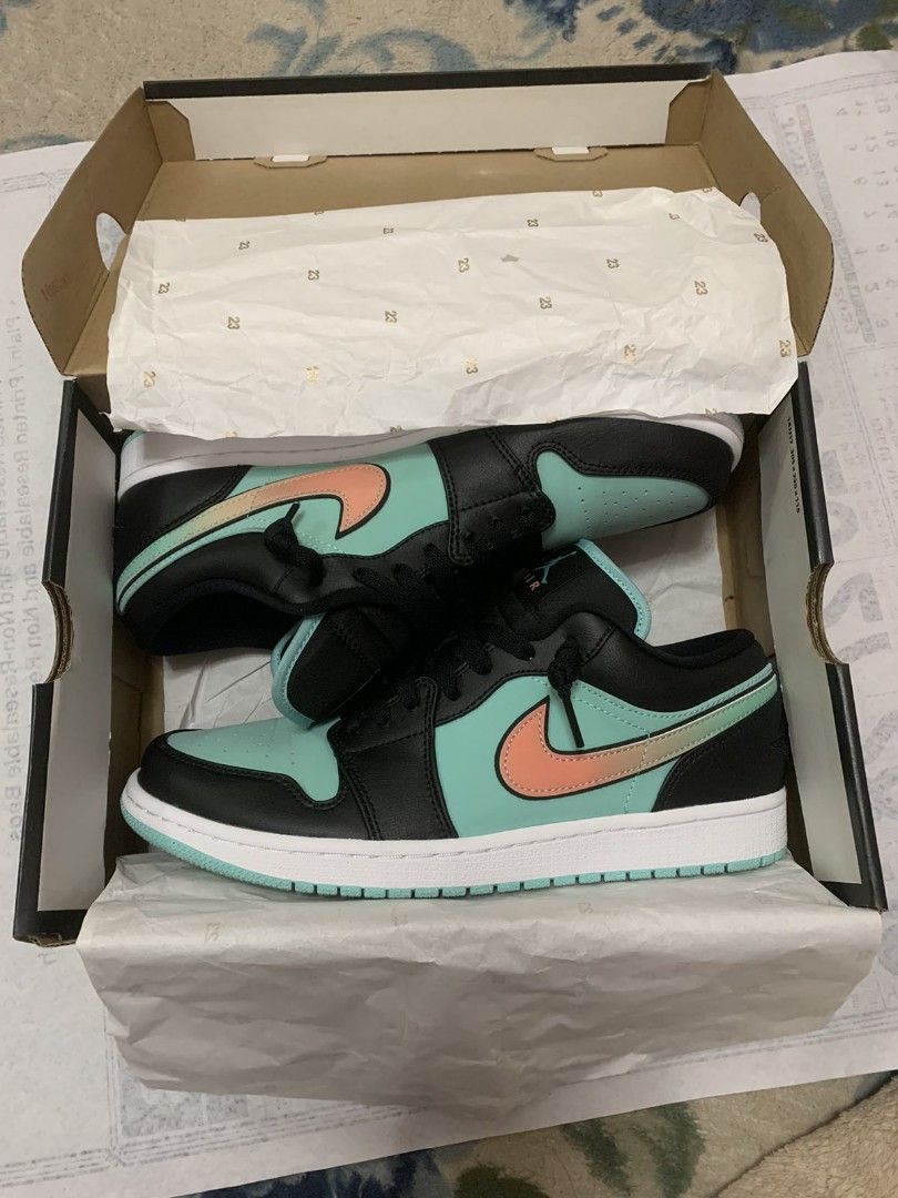 aj1 low tropical twist