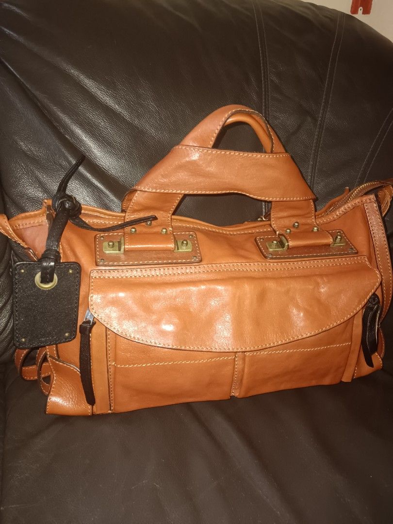 Authentic Chloe handbag (Category: Luxury Bags & Wallets) located in Tabuk. Submitted by yzzabellepardillo30.1 (Listing ID 1248094964, Image 2). Description: authentic Chloe good as new flawless medium size.