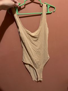 (Category: ) located in . Submitted by capsulewardrobe01 (Listing ID 1248046067, Image 1). Description: .